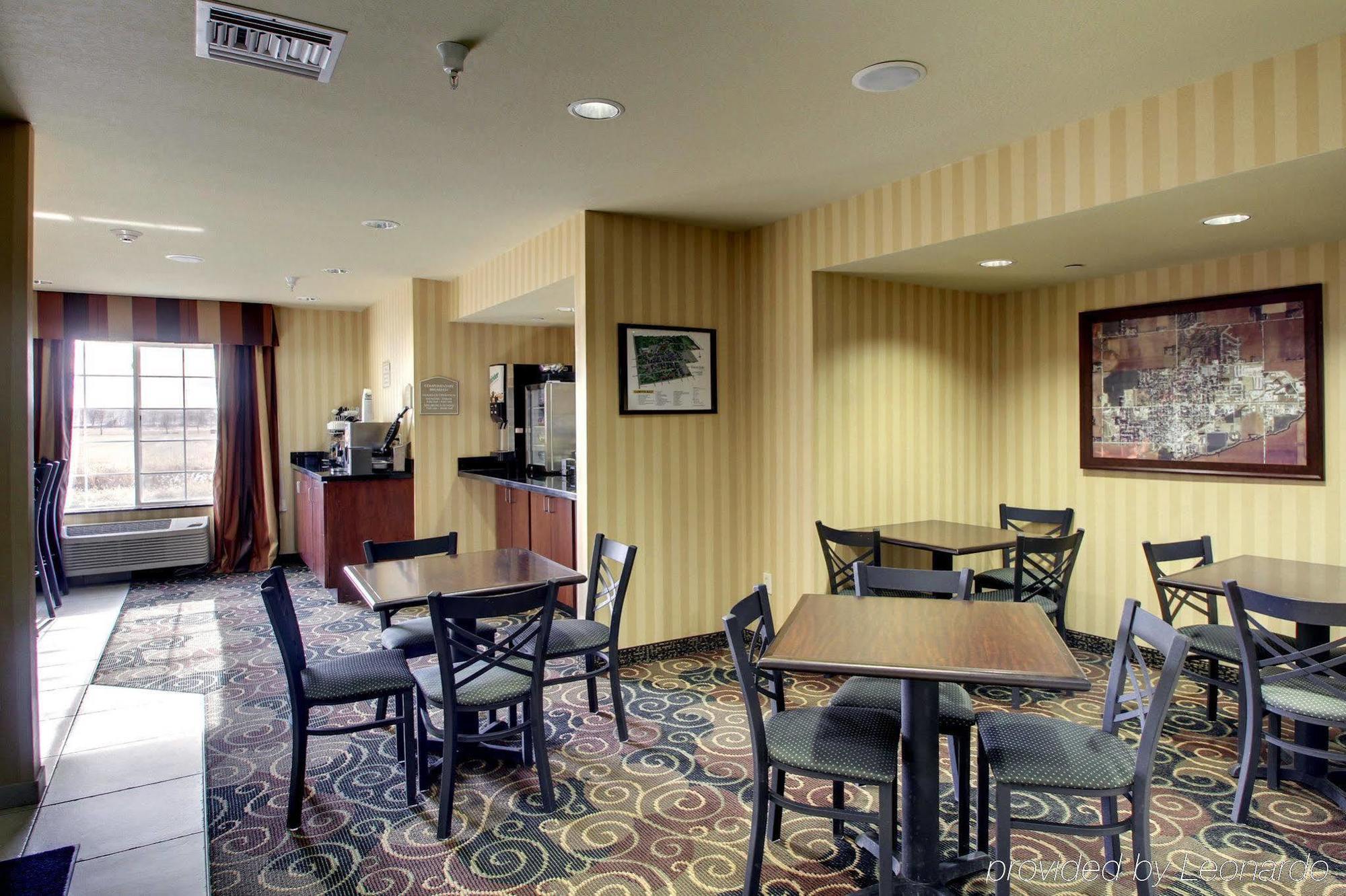 Cobblestone Hotel - Wayne Экстерьер фото